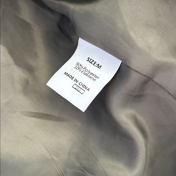 Cropped fringe side jacket - Picture 3 of 4